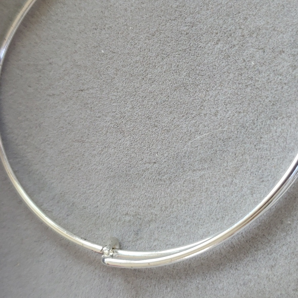 28. Army charm bracelet - Picture 4 of 5